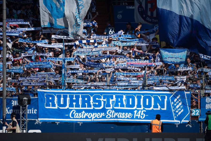 Der Fanblock im Bochumer Ruhrstadion