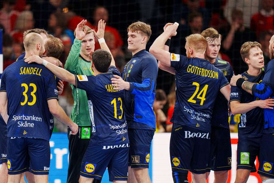Sverige udraderer Portugal og spiller sig snublende nær EM-semifinale 