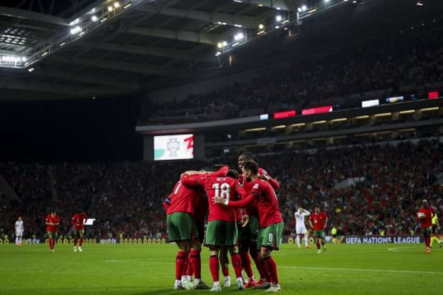 Portugal goleou a Polónia e empatou com a Croácia em outubro