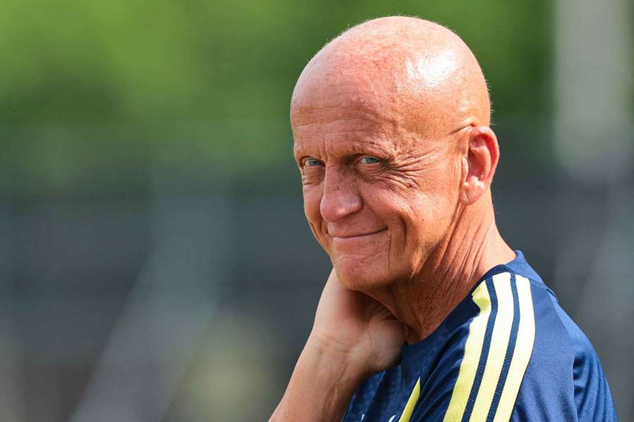Collina sa postavil za rozhodcov na MS.