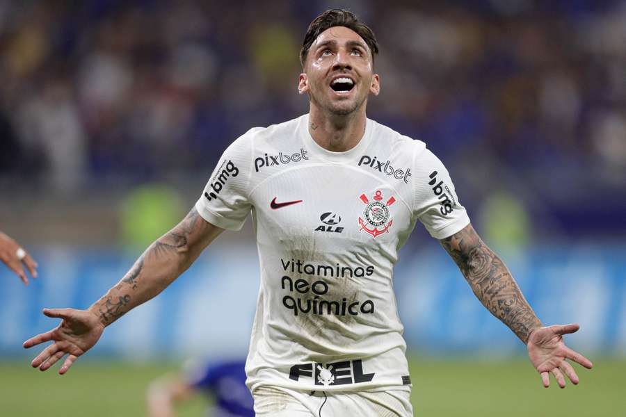 Gustavo Mosquito empatou para o Corinthians no apagar das luzes