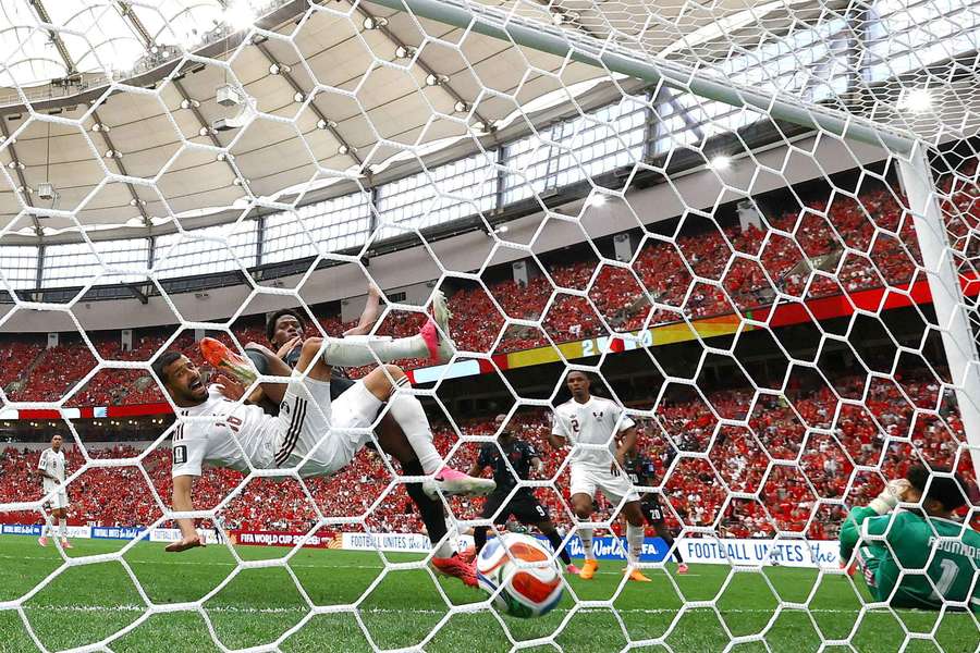 Il terzo gol di David al Qatar Il terzo gol di David al Qatar