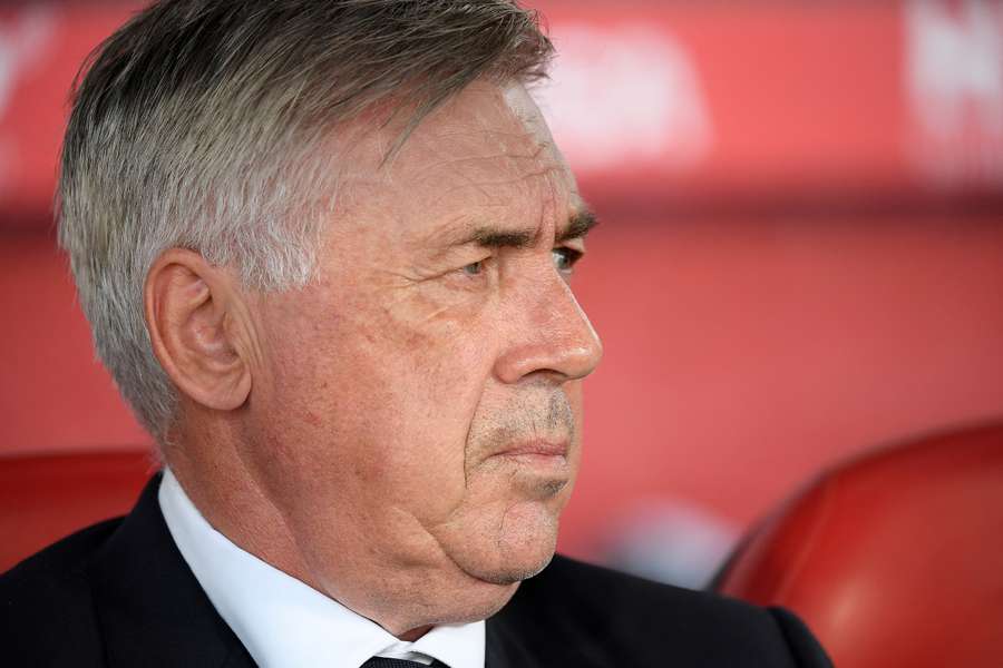Ancelotti, sérieux avant le match contre Gérone.