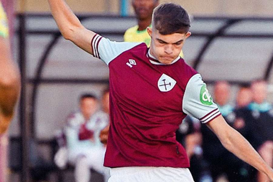 DONE DEAL: Shelbourne sign outright West Ham winger Moore