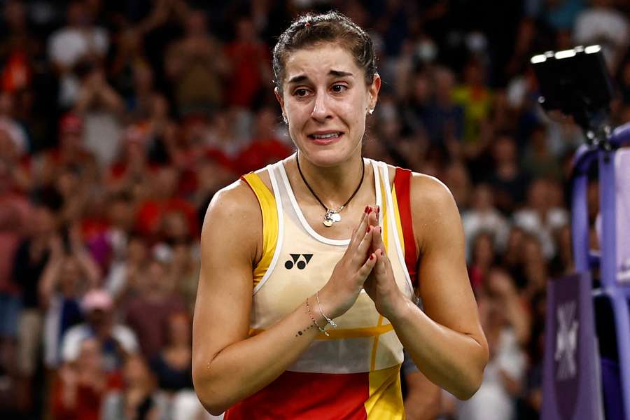 Carolina Marin devastada após lesionar novamente o joelho direito