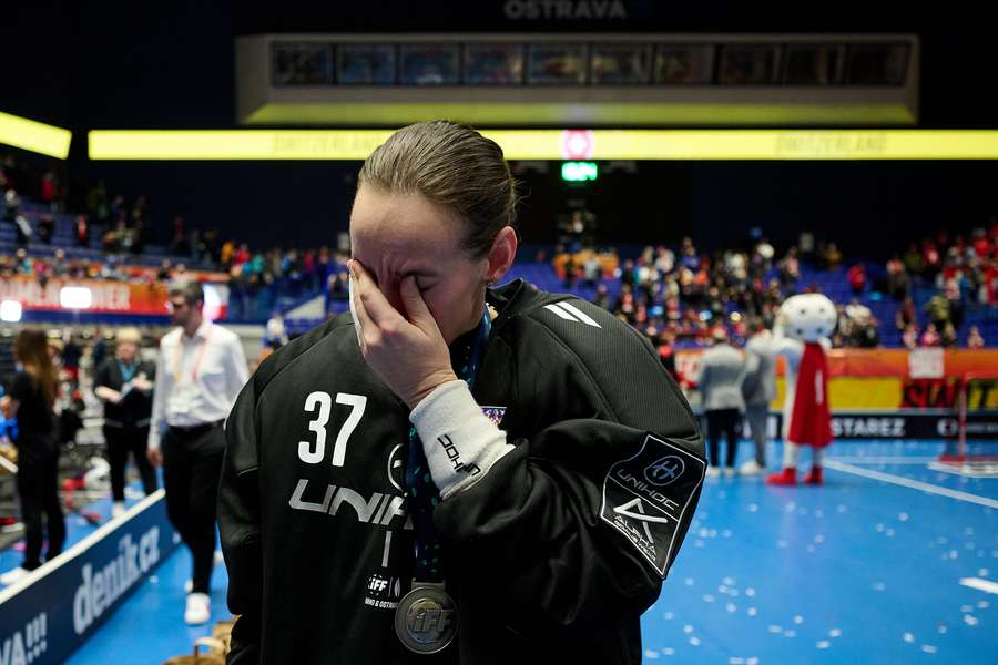 Jana Christianová se střbrnou medailí. Jana Christianová se střbrnou medailí.