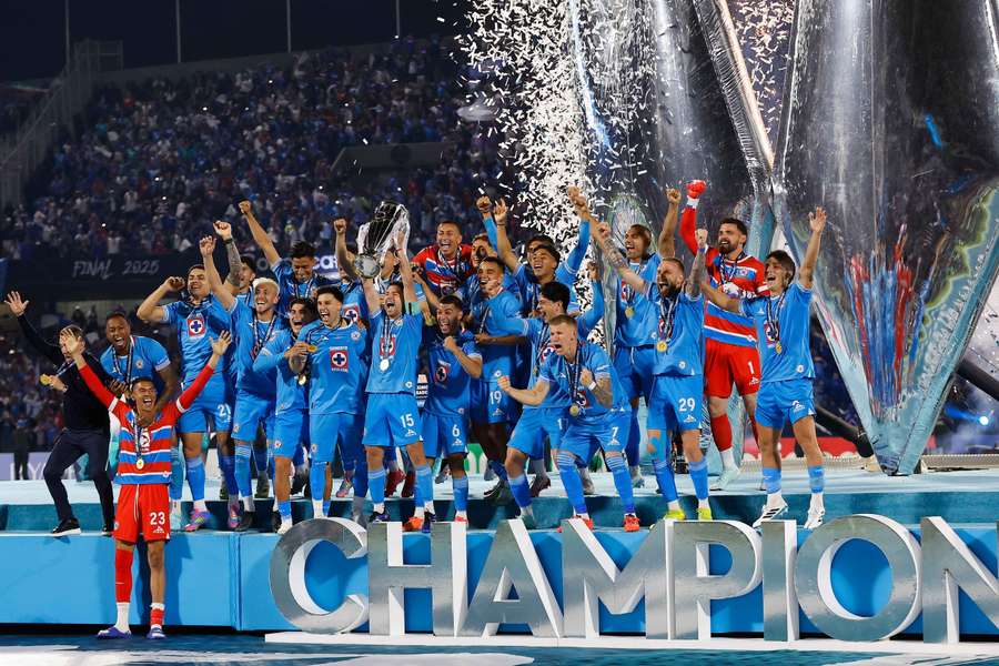 El Cruz Azul celebra un título importante