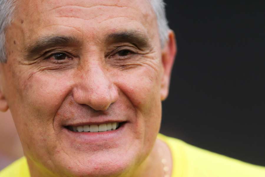 Tite destacou que se cuidou e esteve com a família durante o período afastado Tite destacou que se cuidou e esteve com a família durante o período afastado