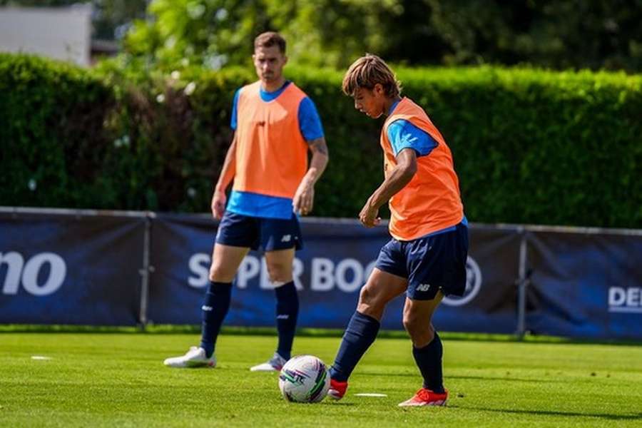 FC Porto defrontou equipa húngara na manhã deste sábado