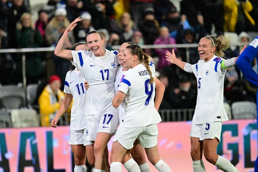 Finland won both legs of the tie 3-1 Finland won both legs of the tie 3-1
