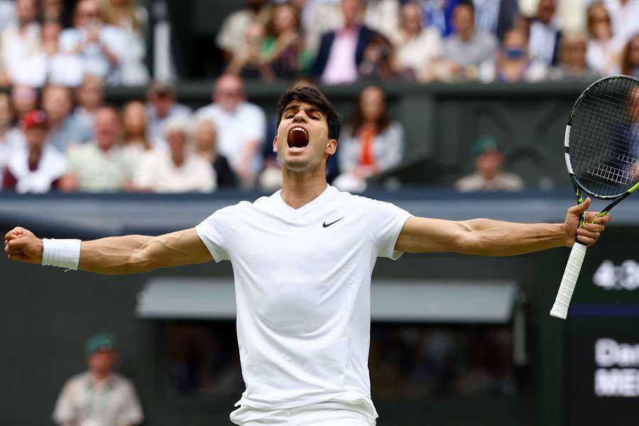 Alcaraz celebrates his win