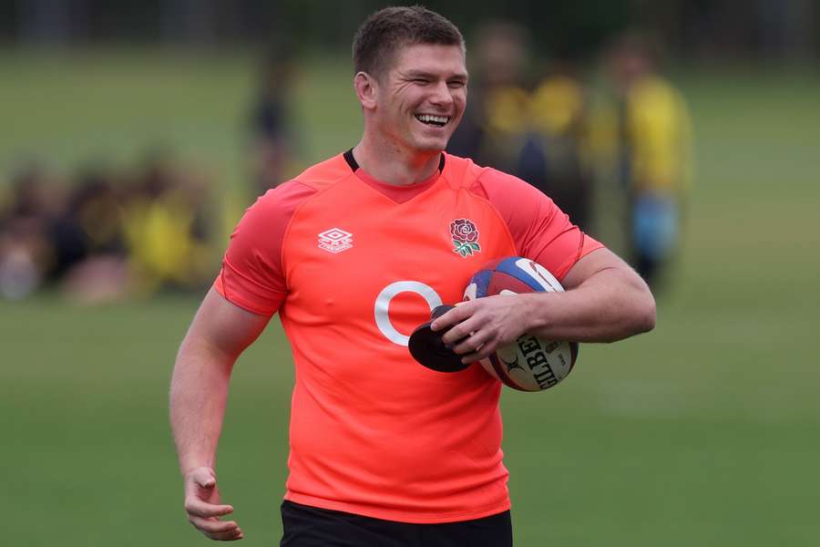 Owen Farrell will take the role from the injured Courtney Lawes