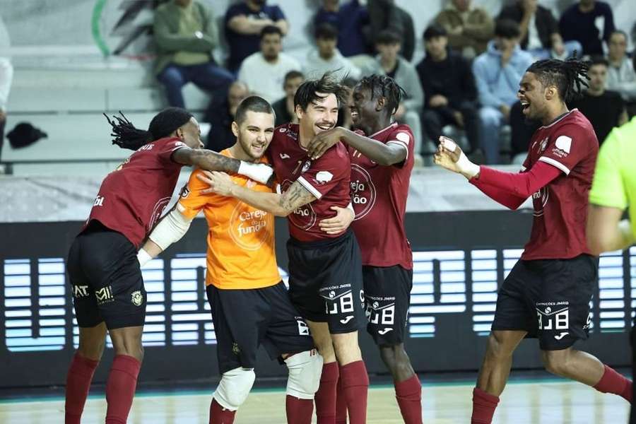 Jogo decidido nas grandes penalidades