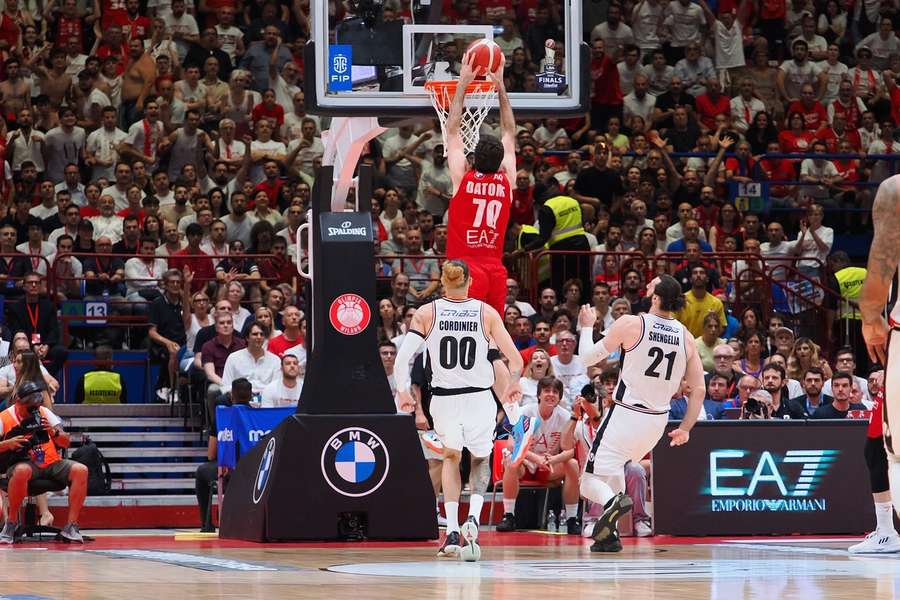 Gigi Datome foi o MVP do jogo, com 16 pontos