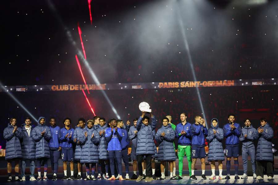 PSG celebrate another honour after their last league match.