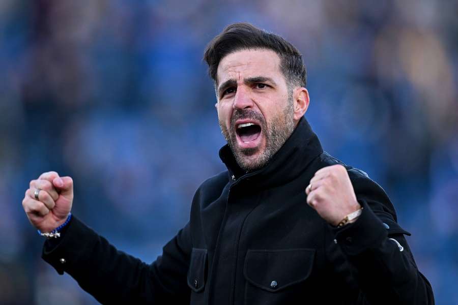 Como coach Cesc responds to Chelsea rumours Como coach Cesc responds to Chelsea rumours