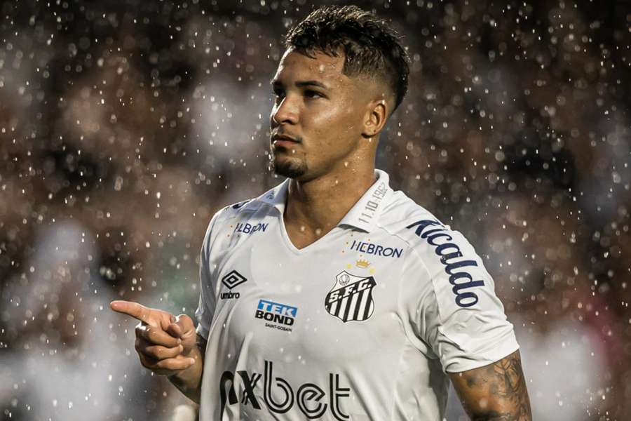 Santos empatou com o Corinthians em 2 a 2 neste domingo (26), na Vila Belmiro