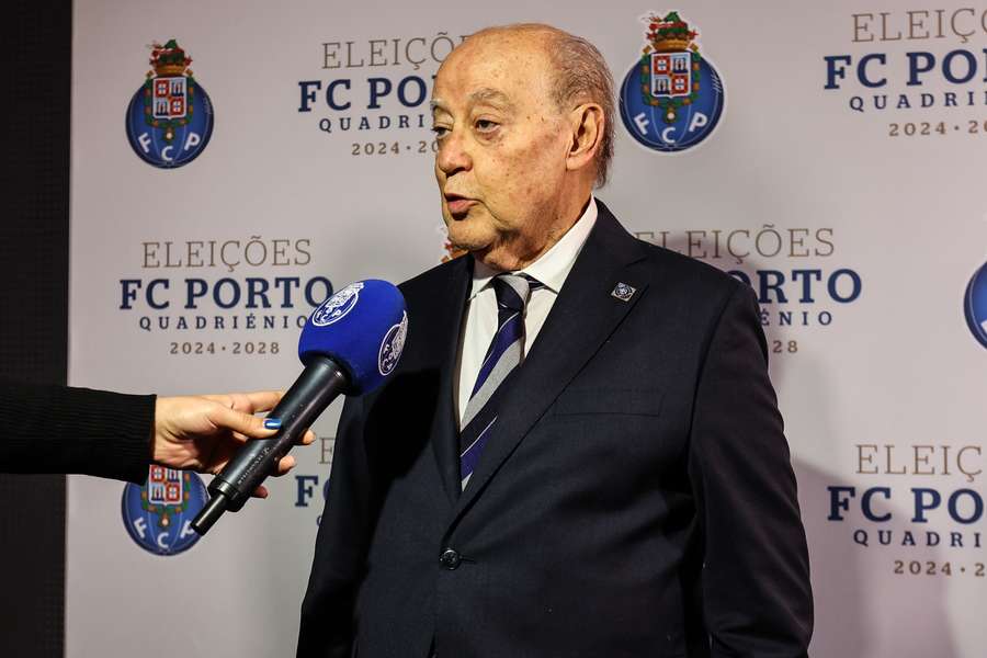 Pinto da Costa é candidato às eleições presidenciais do FC Porto.