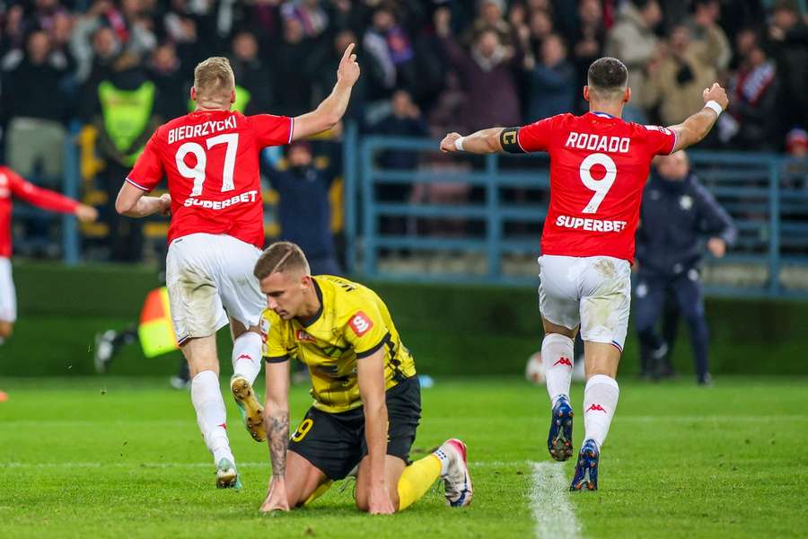 Wisła dominowała i wyrwała remis w ostatniej akcji! Wieczysta nie zdołała się obronić