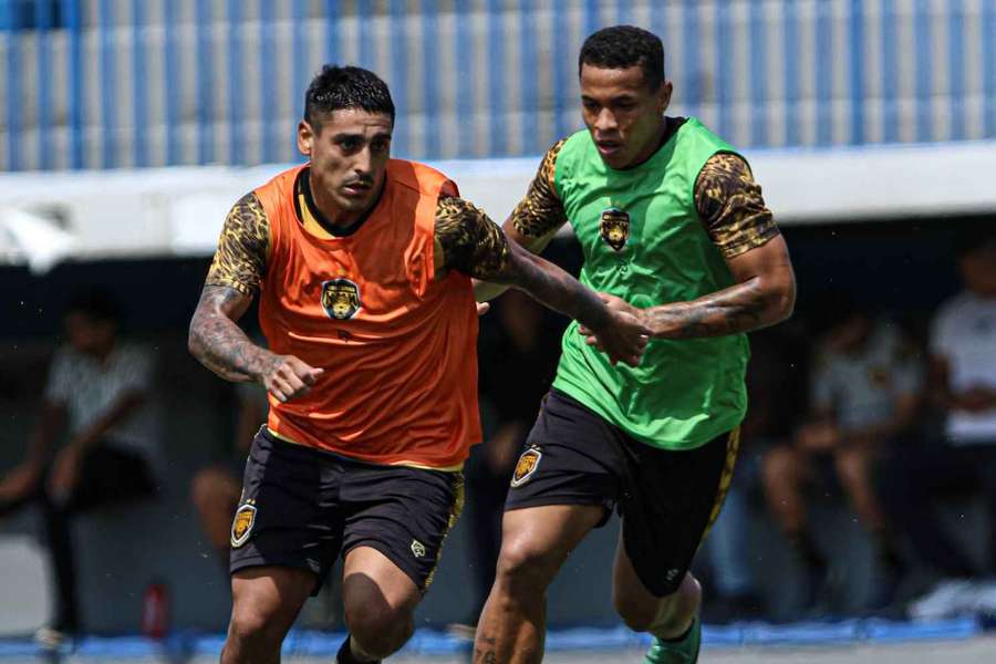 Amazonas x Criciúma: onde assistir e escalações do jogo da Série B