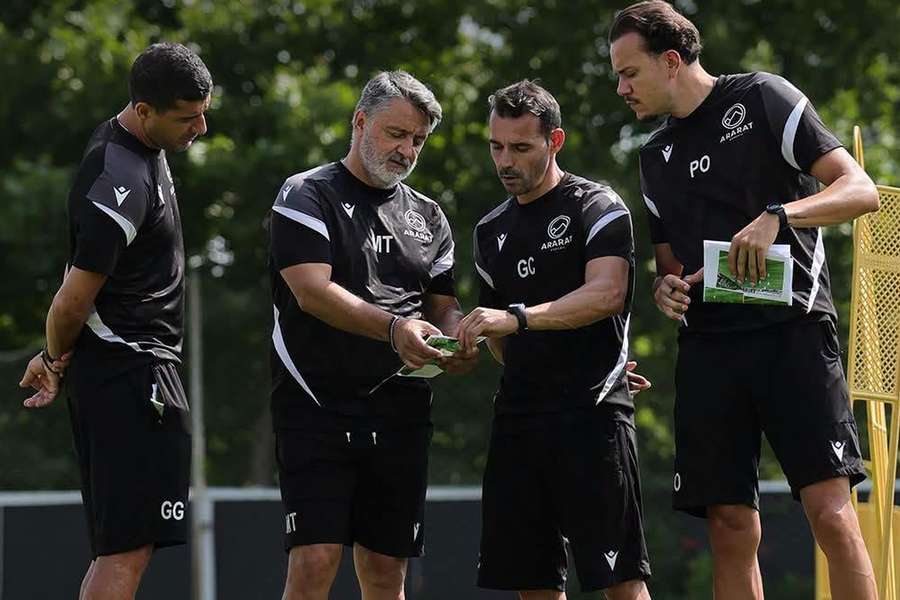 Manuel Tulipa no treino do Ararat-Armenia