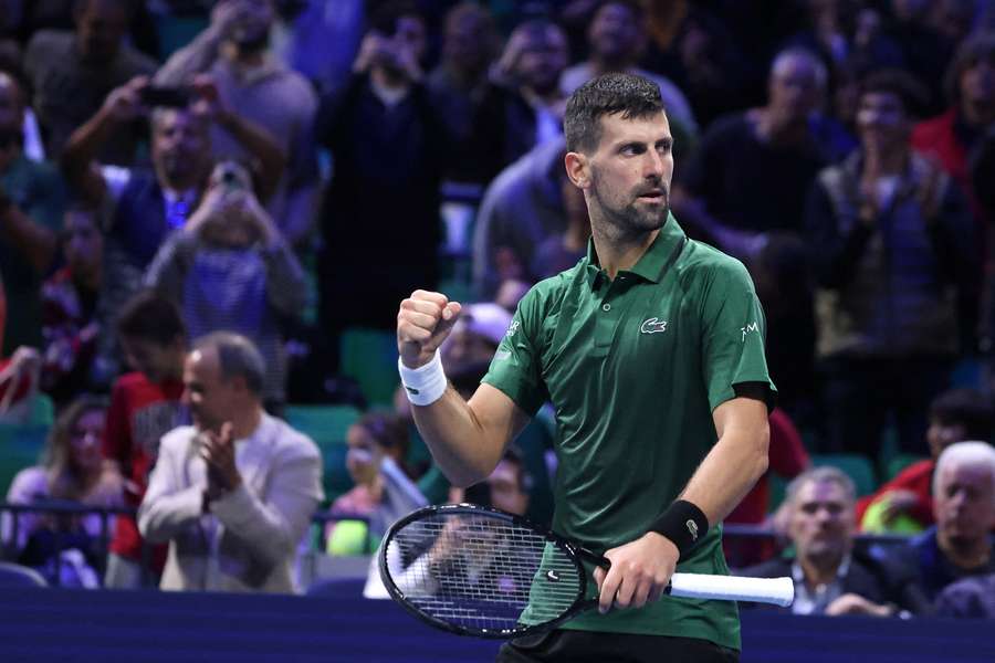 Novak Djokovic célèbre sa victoire face à Nuno Borges lors du tournoi ATP 250 d'Athènes, au Centre Olympique OAKA. Novak Djokovic célèbre sa victoire face à Nuno Borges lors du tournoi ATP 250 d'Athènes, au Centre Olympique OAKA.