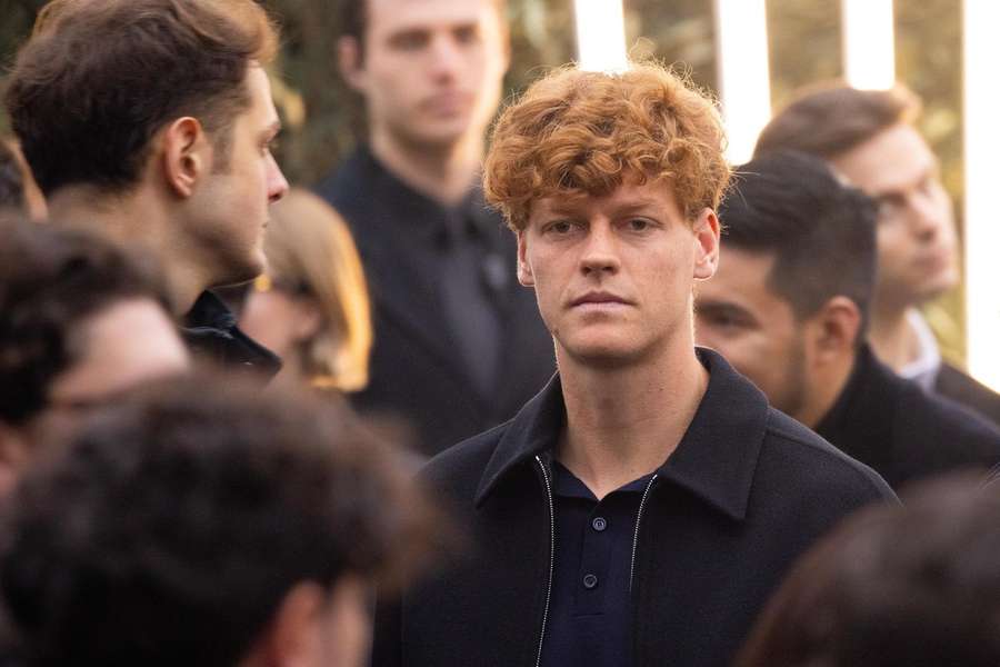 Jannik Sinner a acceptat o suspendare de 3 luni pentru încălcarea regulilor antidoping
