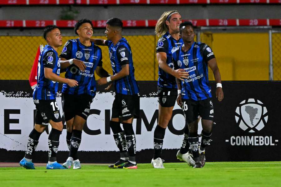 Independiente del Valle goleó al Vasco