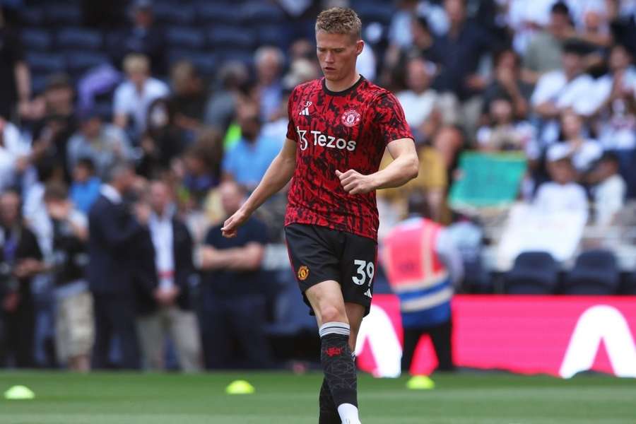 Spurs keeper Vicario backing McTominay for Napoli success