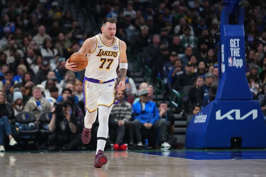 Luka Doncić poprowadził Los Angeles Lakers do wygranej w Dallas Luka Doncić poprowadził Los Angeles Lakers do wygranej w Dallas