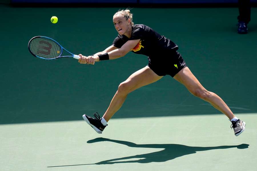 Arantxa Rus ging net als vorig jaar onderuit in de eerste ronde