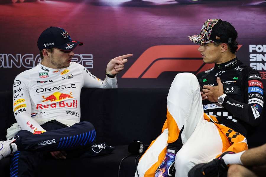 Lando Norris (r.) und Max Verstappen verstehen sich abseits der Rennstrecke prächtig.