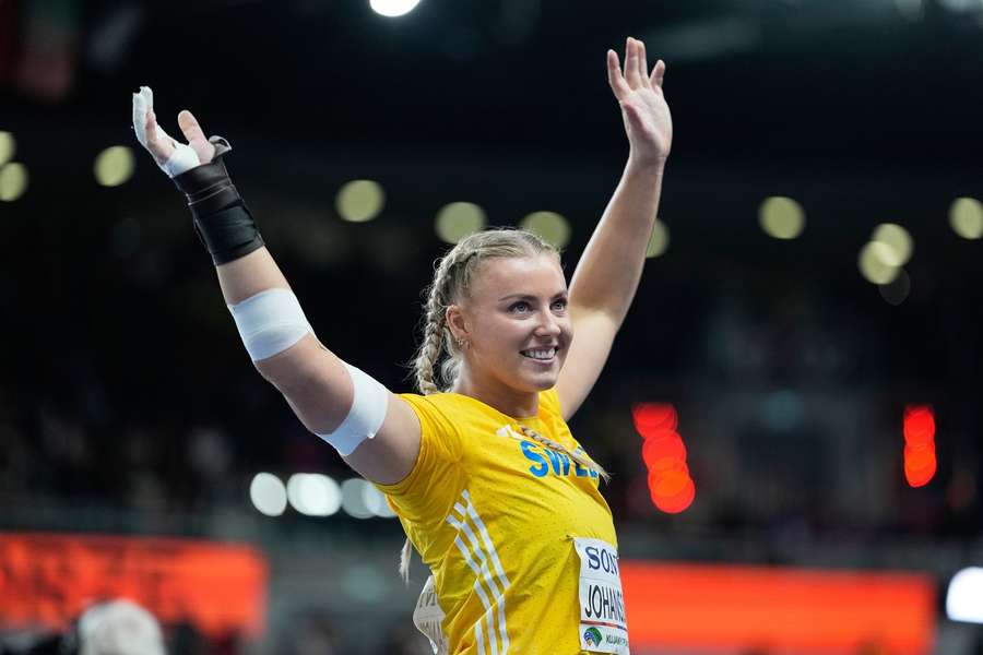 Axelina Johansson celebrates bronze in Torun