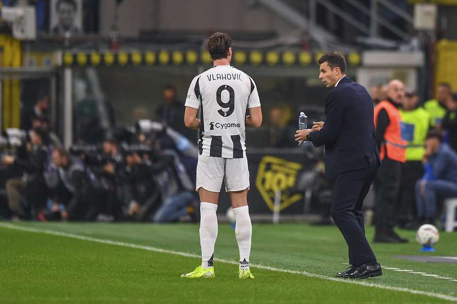 Thiago Motta não poderá contar com Dusan Vlahovic