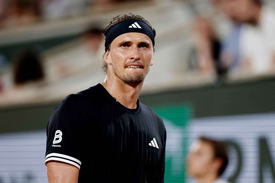 Alexander Zverev apura-se para os oitavos de final Alexander Zverev apura-se para os oitavos de final