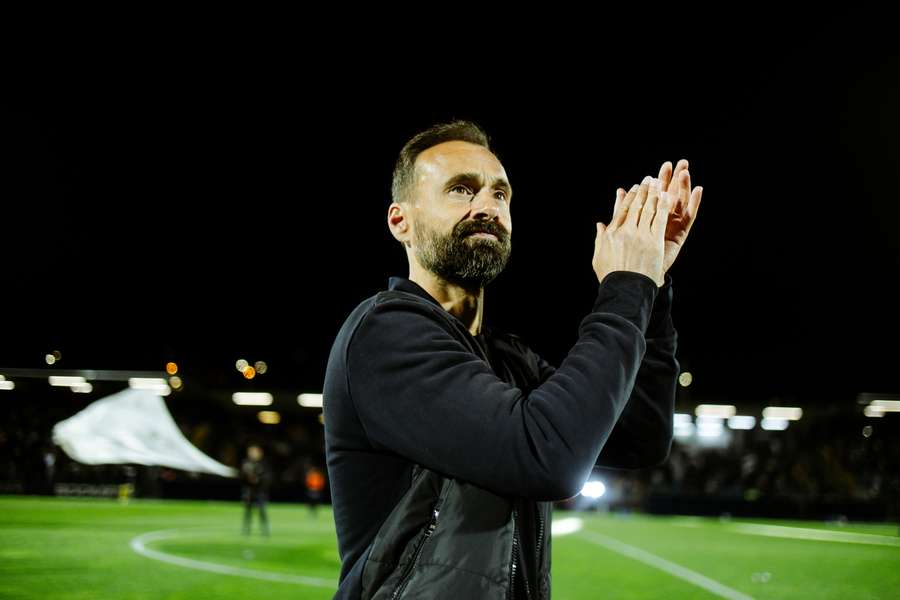 Hugo Oliveira deixa Famalicão