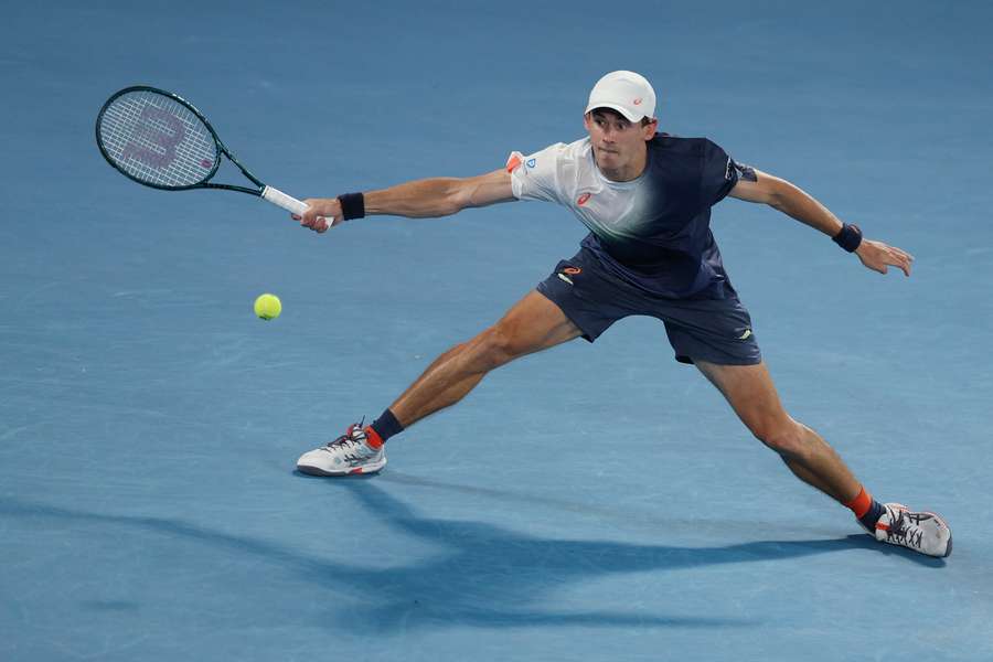 De Minaur is through to the quarter-finals in Melbourne for the first time
