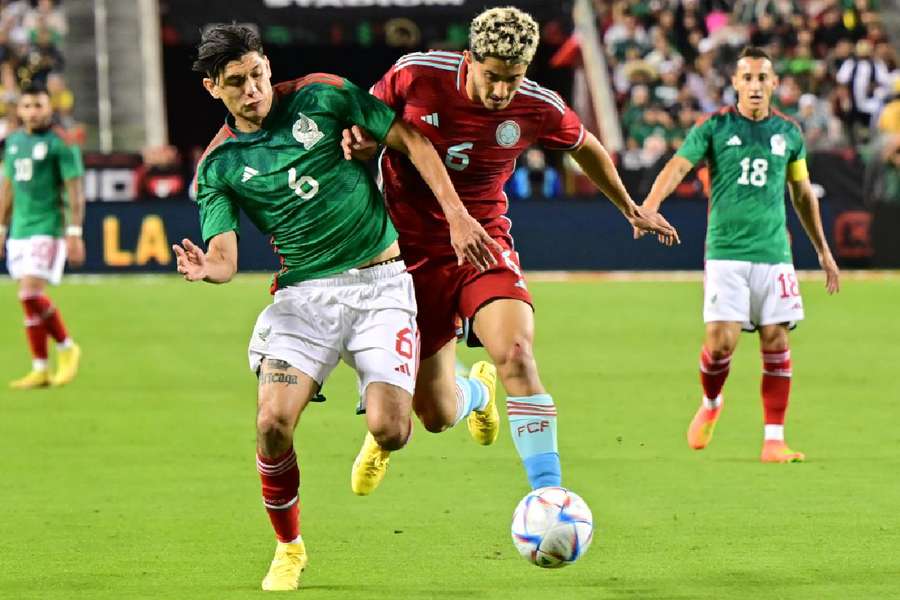 Após abrir 2 a 0 de frente, seleção mexicana levou a virada e perdeu para a Colômbia, na Califórnia