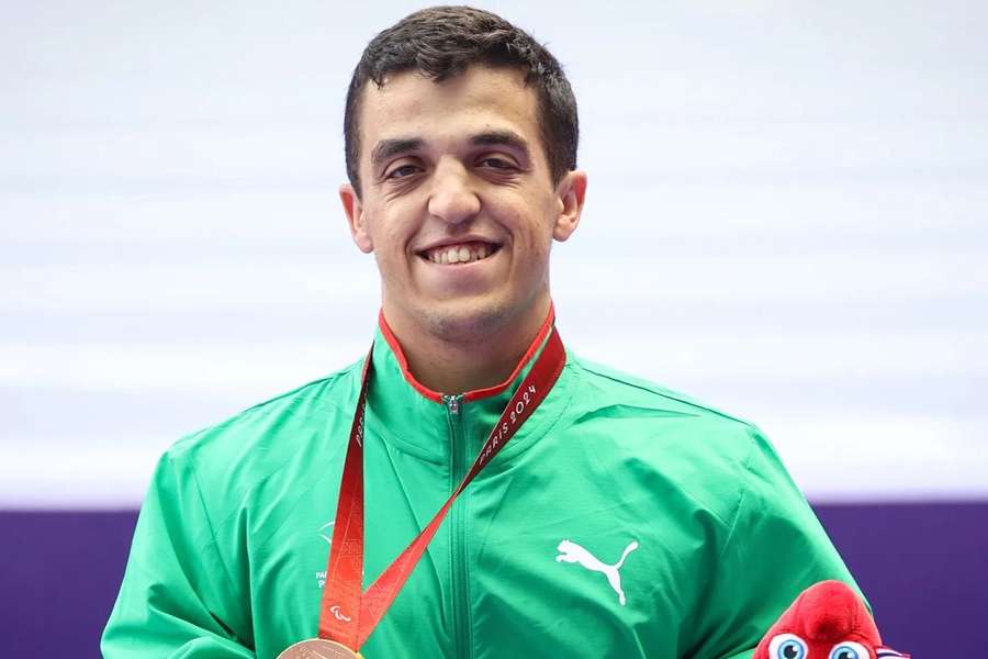 Miguel Monteiro com a medalha