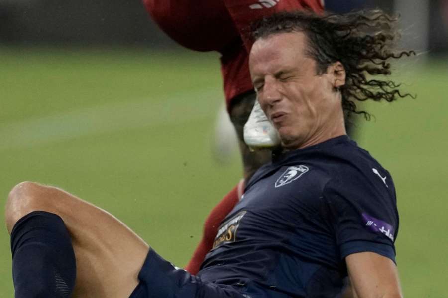 David Luiz sofreu lesão em Olympiacos x Pafos, pela Champions