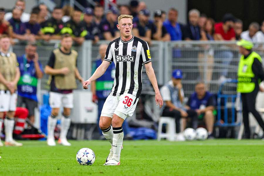 Leeds finalizează transferul lui Longstaff de la Newcastle