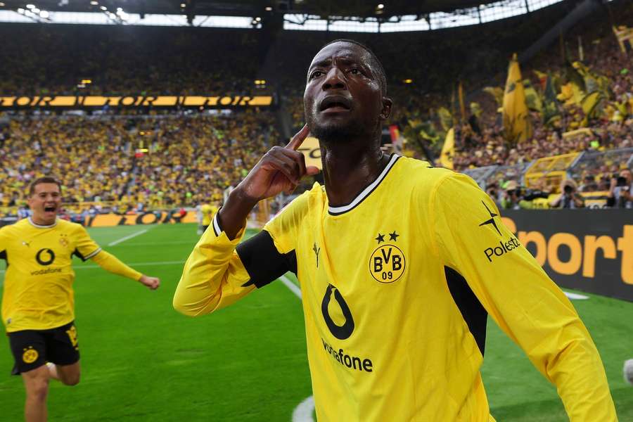 Serhou Guirassy celebrates