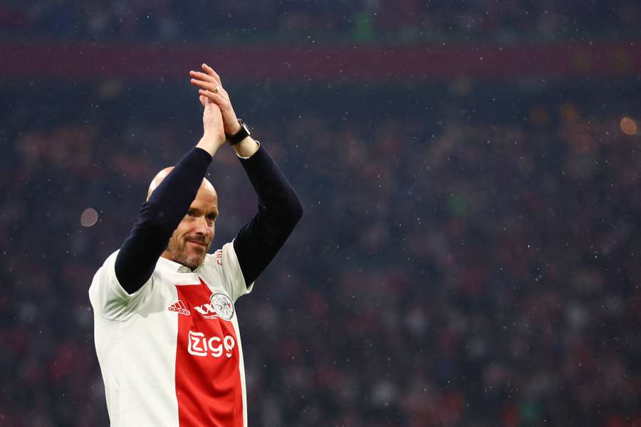 ERIK TEN HAG reported that it will not return to Ajax ERIK TEN HAG reported that it will not return to Ajax