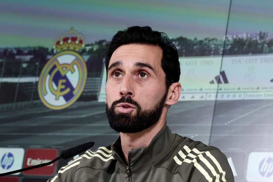 Arbeloa vai preservar peças importantes do Real