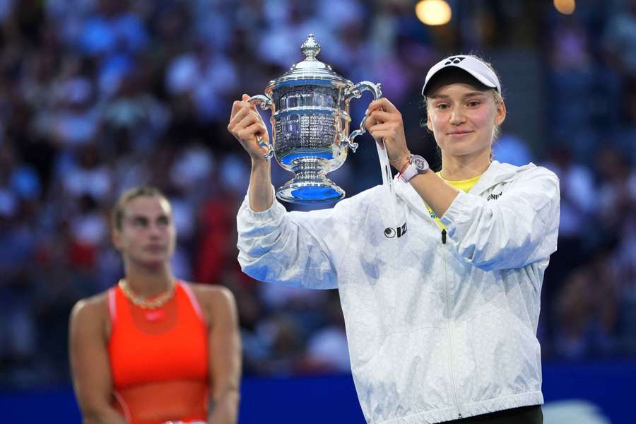 Tenis Flash: Rybakina królową Nowego Jorku. Kto będzie królem - Zverev czy Shelton?