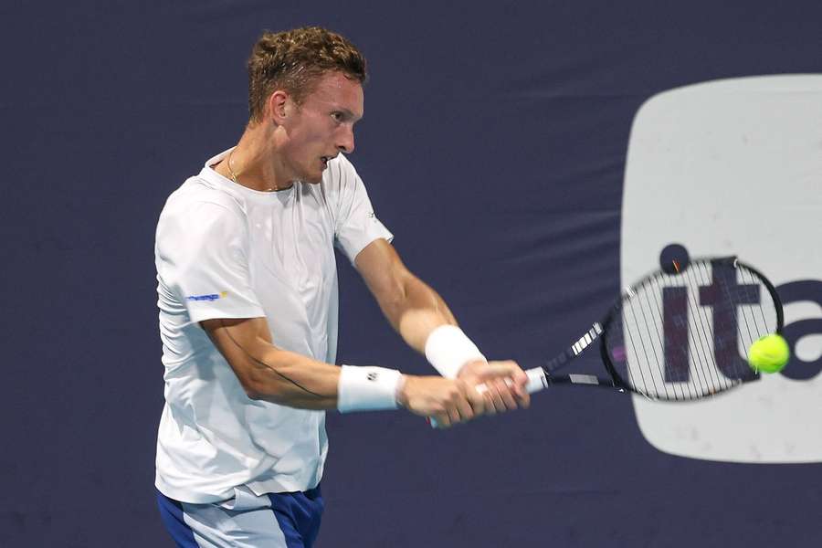 Jiří Lehečka si v Miami poprvé zahraje osmifinále.