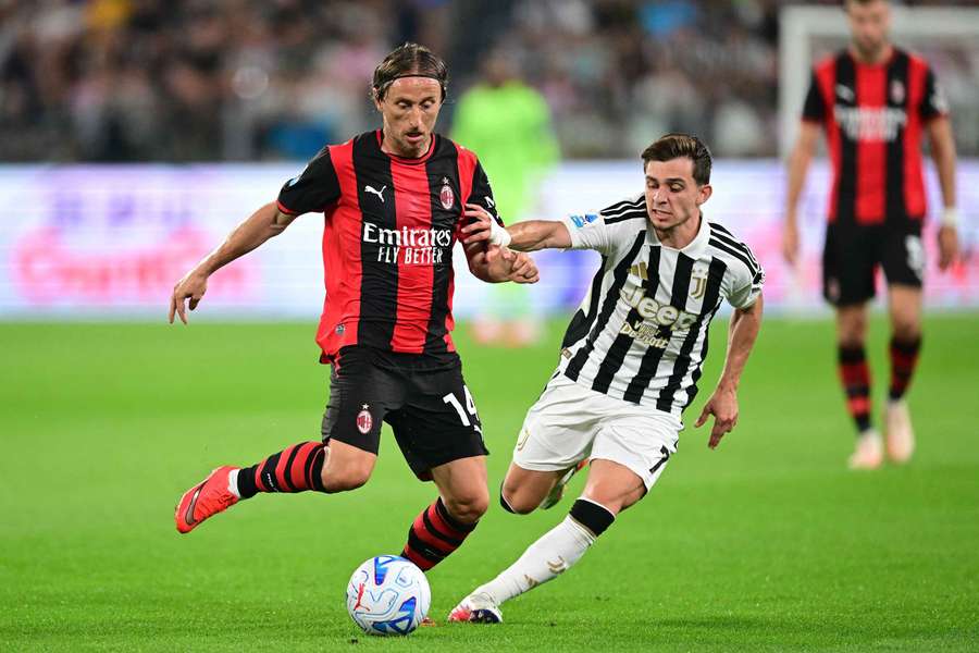 Francisco Conceição diante de Modric Francisco Conceição diante de Modric