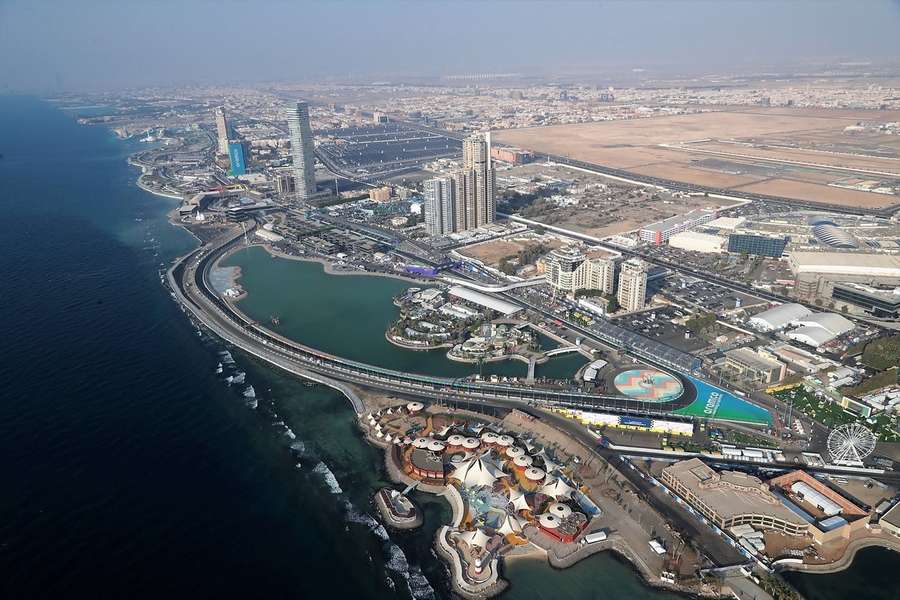 Um retrato do Circuito de Jeddah Corniche.