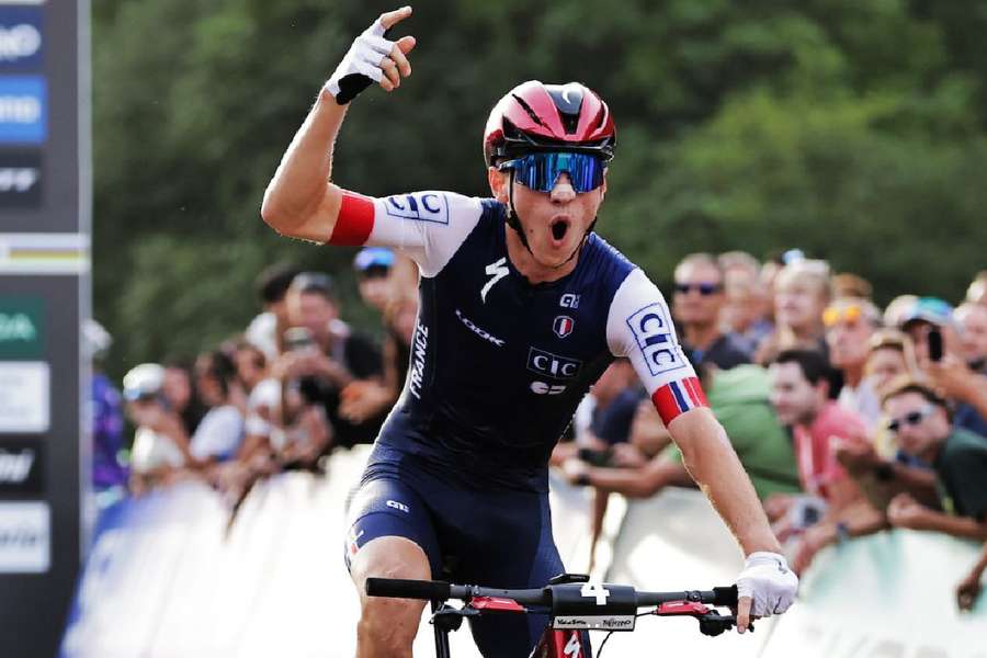 CHAMPION DU MONDE !!! CHAMPION DU MONDE !!!