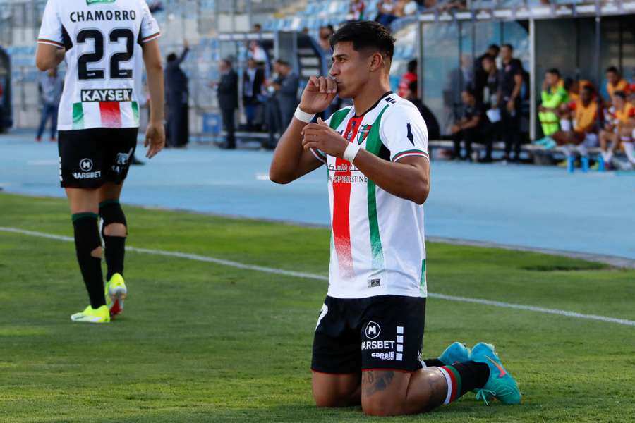 Vitória dos "árabes" no estádio El Teniente, em Rancagua